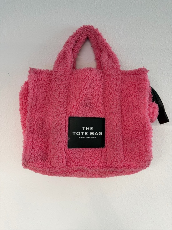Marc Jacobs Handbags - Marc Jacobs Pink Sherpa Mini Tote Bag